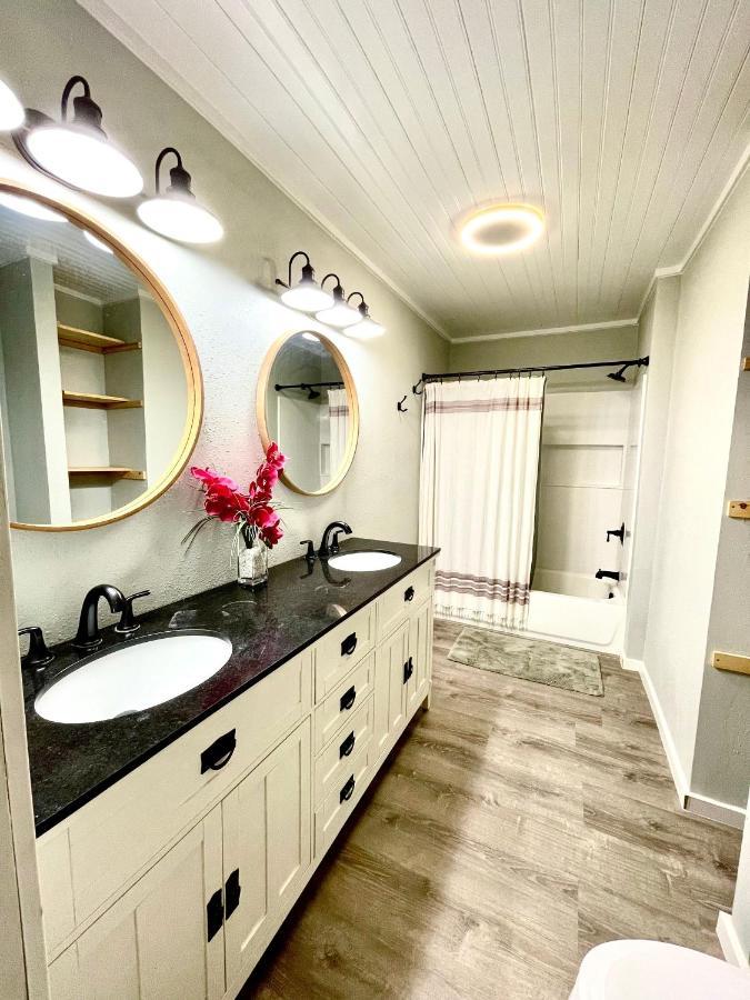 A Cozy Space Coast Retreat Titusville Exteriör bild