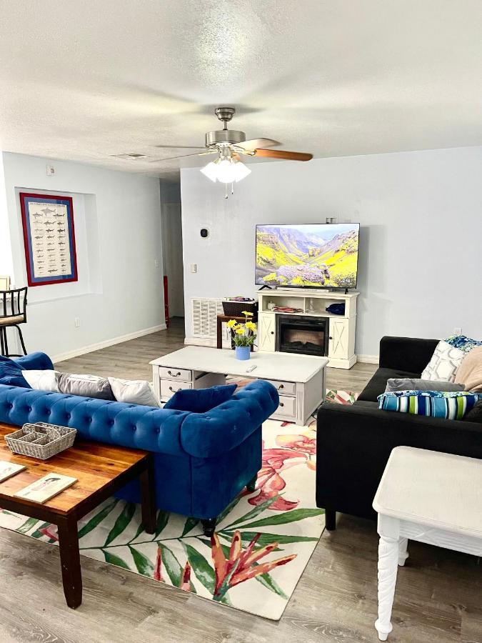 A Cozy Space Coast Retreat Titusville Exteriör bild